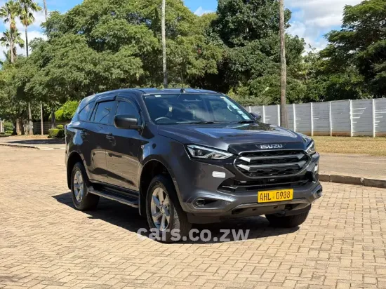 Picture of Isuzu Mu-X 2023