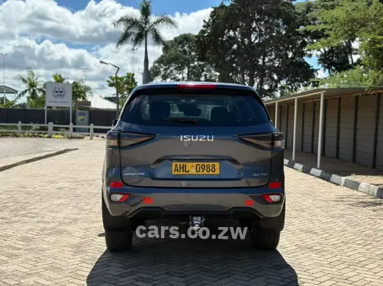 Picture of Isuzu Mu-X 2023