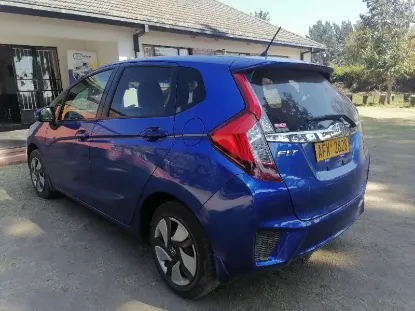 Picture of Honda fit Hybrid(Executive Sedans and Hatchbacks)