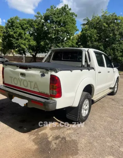 Picture of Toyota Hilux 2009