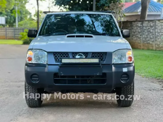 Picture of Nissan NP300 2020