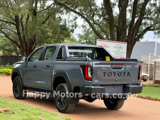 Picture of Toyota Hilux 2026