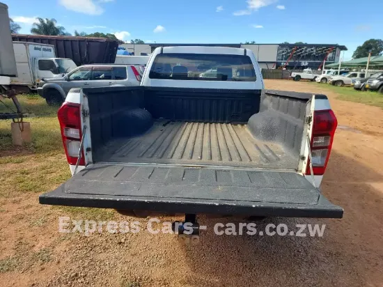 Picture of Isuzu KB250 21000