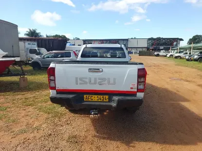 Picture of Isuzu KB250 21000