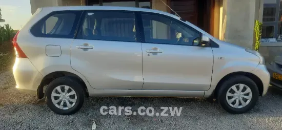 Picture of Toyota Avanza 2011