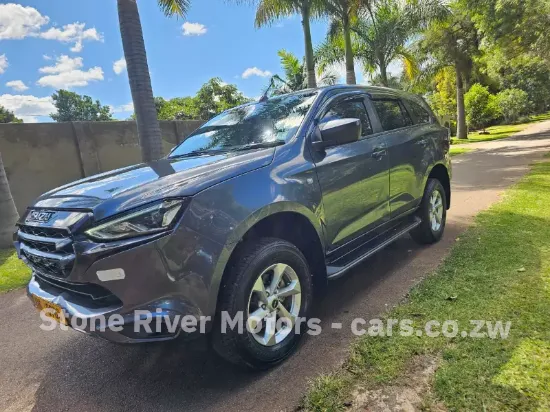 Picture of Isuzu Mu-X 2024