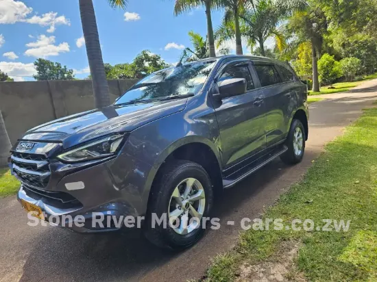 Picture of Isuzu Mu-X 2024