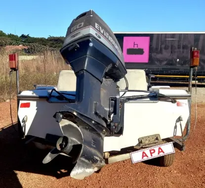 Picture of Bream Supreme Hull with Evinrude 60 Motor 2001