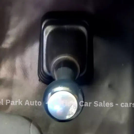 Picture of Isuzu KB250 2018