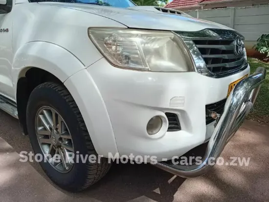 Picture of Toyota Hilux 2014