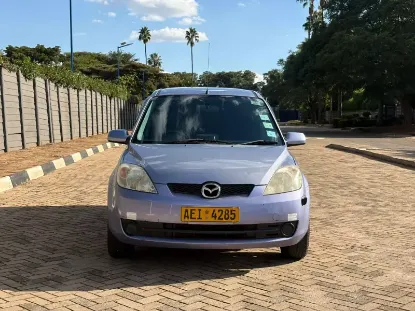 Picture of Mazda Demio 2005