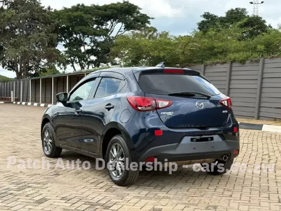 Picture of Mazda Demio 2016