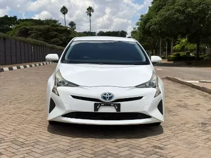 Picture of Toyota Prius 2017