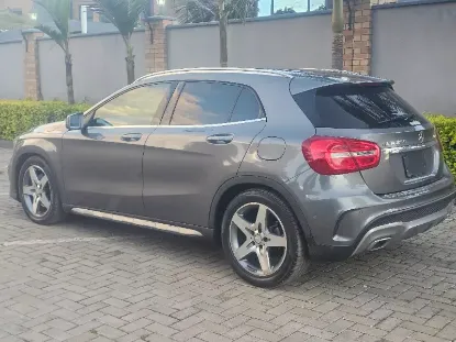 Picture of Mercedes Benz GLA 2017