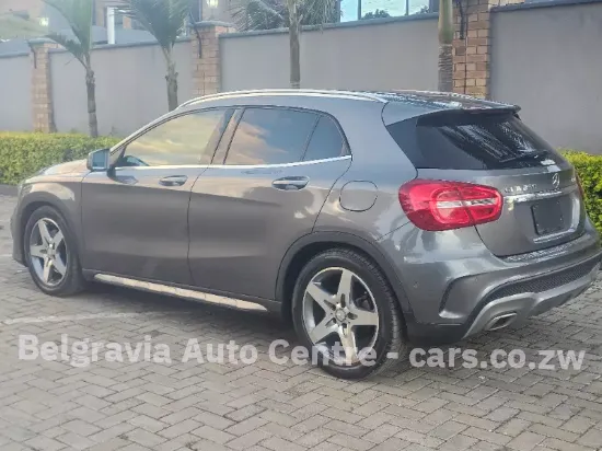 Picture of Mercedes Benz GLA 2017