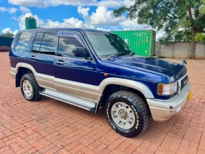 Picture of Isuzu Trooper 1995
