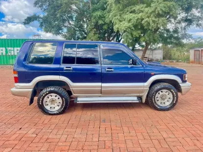 Picture of Isuzu Trooper 1995