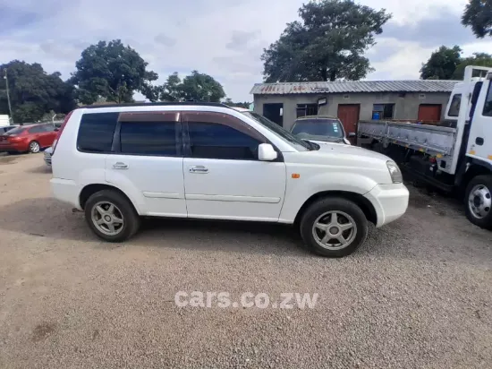 Picture of Nissan X-Trail 2012