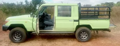Picture of Toyota Land Cruiser 2005
