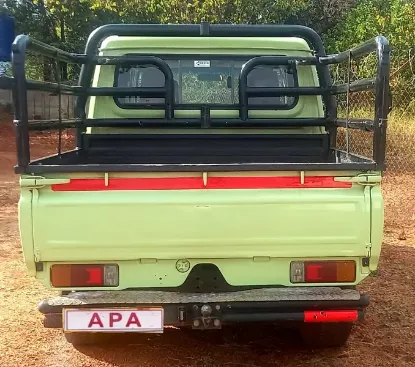 Picture of Toyota Land Cruiser 2005