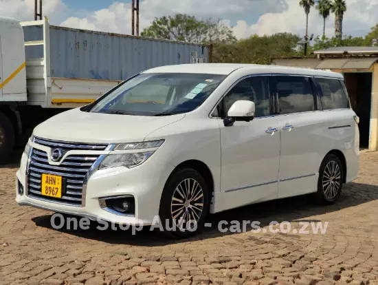 Picture of Nissan Elgrand 2017