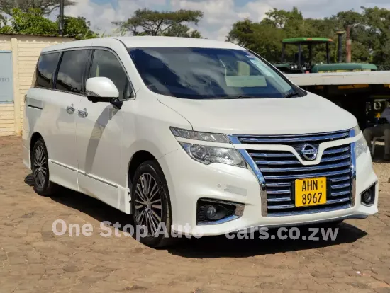 Picture of Nissan Elgrand 2017