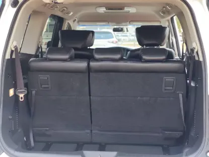 Picture of Nissan Elgrand 2017