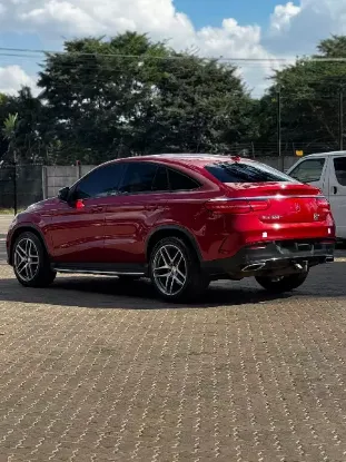 Picture of Mercedes Benz GLE 2016