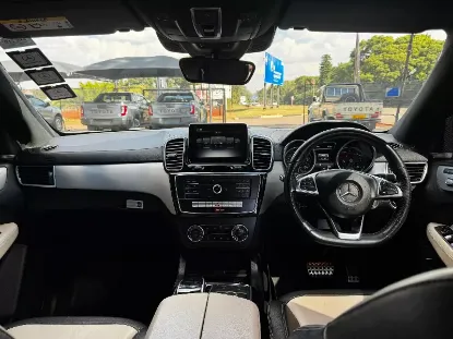 Picture of Mercedes Benz GLE 2016