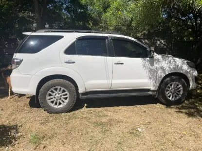 Picture of Toyota Fortuner 2012