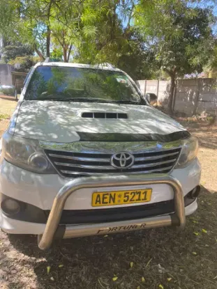 Picture of Toyota Fortuner 2012