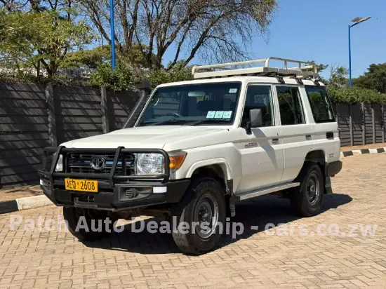 Picture of Toyota landcruiser 2017