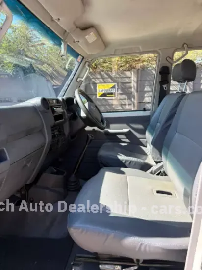 Picture of Toyota landcruiser 2017