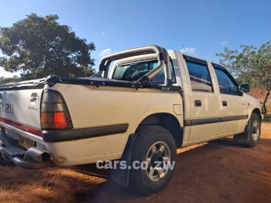 Picture of Isuzu KB250LE 2003