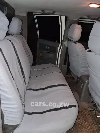 Picture of Isuzu KB250LE 2003