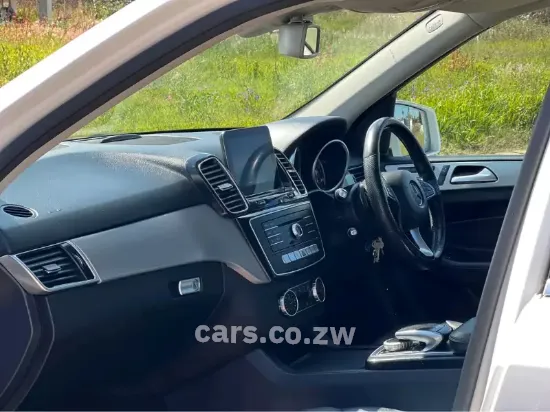 Picture of Mercedes Benz GLE 2018