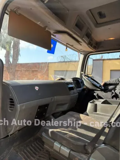 Picture of Mercedes Benz Atego 2016