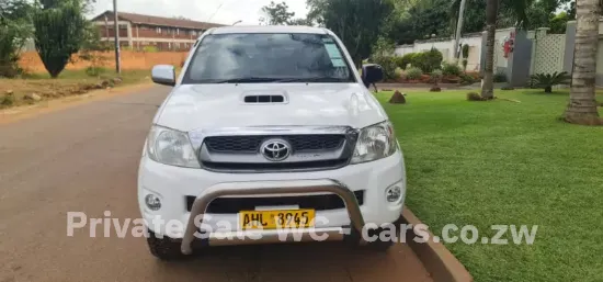 Picture of Toyota Hilux 2011