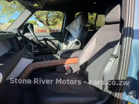 Picture of Land Rover Defender 2023