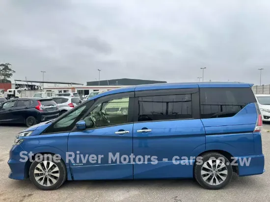 Picture of Nissan Serena 2018