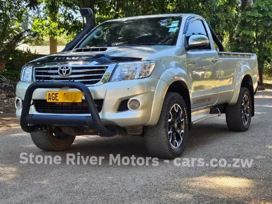 Picture of Toyota Hilux 2012