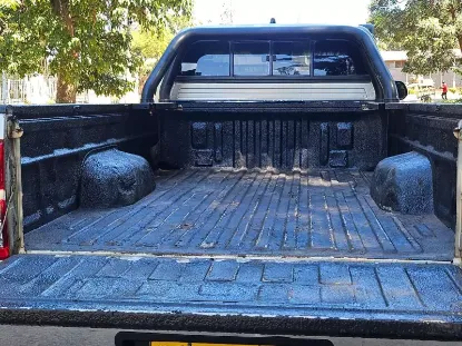 Picture of Toyota Hilux 2012