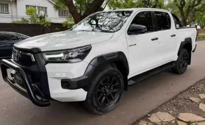 Picture of Toyota Hilux 2022
