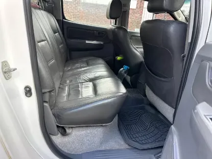 Picture of Toyota Hilux 2013