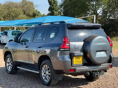 Picture of Toyota Prado 2020