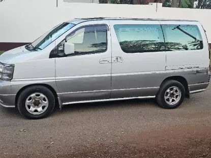 Picture of Nissan Elgrand 1999