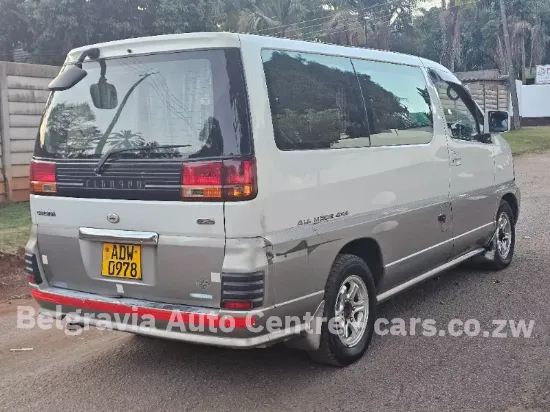 Picture of Nissan Elgrand 1999
