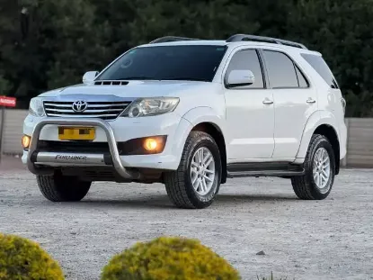 Picture of Automatic Toyota Fortuner D4D