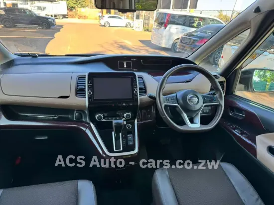 Picture of Nissan Serena 2016