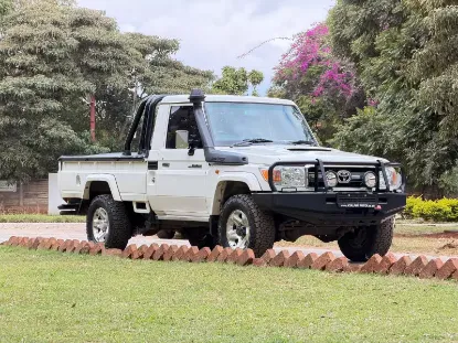 Picture of Toyota Land Cruiser 2021